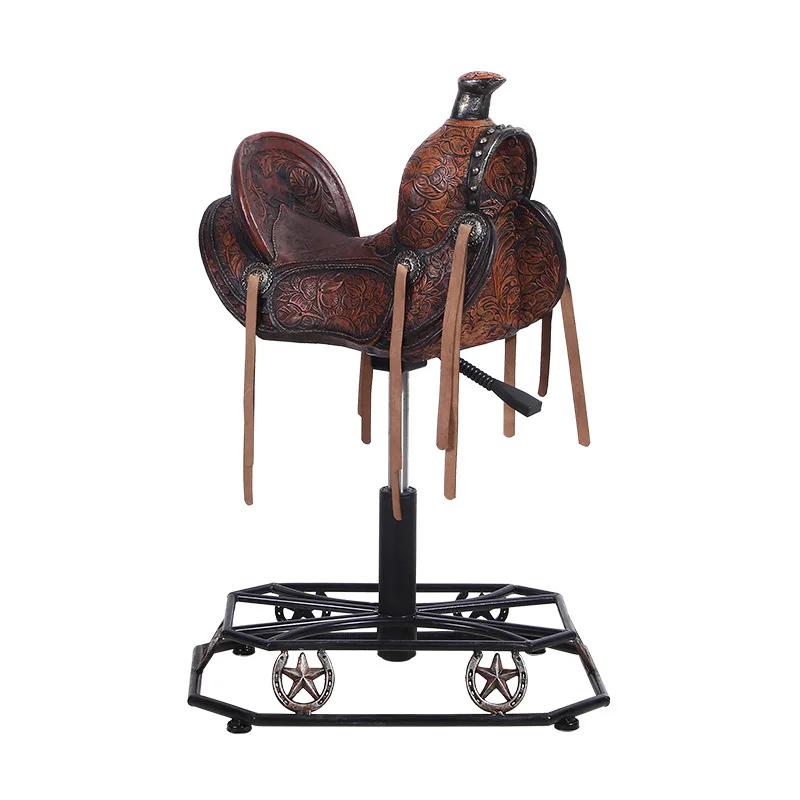 American vintage iron furniture, handmade old bar chairs, single saddle chairs, all kinds of furniture can be customized.
American vintage iron furniture, handmade old bar chairs, single saddle chairs, all kinds of furniture can be customized.