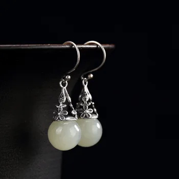 2018 Real Promotion Anniversary Brinco S925 Pure Antique Mosaic And Tian Yu Jade Bead Plum Lady High-end Earrings Wholesale
2018 Real Promotion Anniversary Brinco S925 Pure Antique Mosaic And Tian Yu Jade Bead Plum Lady High-end Earrings Wholesale