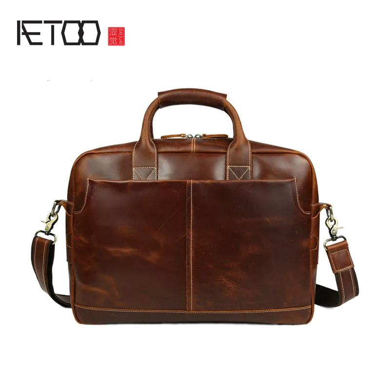 AETOO Oil skin men bag large capacity European and American briefcase computer bag shoulder Messenger bag
AETOO Oil skin men bag large capacity European and American briefcase computer bag shoulder Messenger bag