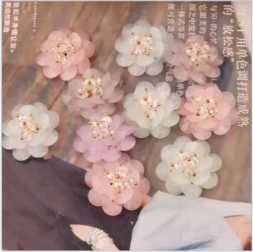 New Design 30pcs/lot White Rhinestone Core decoration Jelly color 3D Acrylic Camellia Flowers Shape Charms Diy Jewelry Accessory
New Design 30pcs/lot White Rhinestone Core decoration Jelly color 3D Acrylic Camellia Flowers Shape Charms Diy Jewelry Accessory