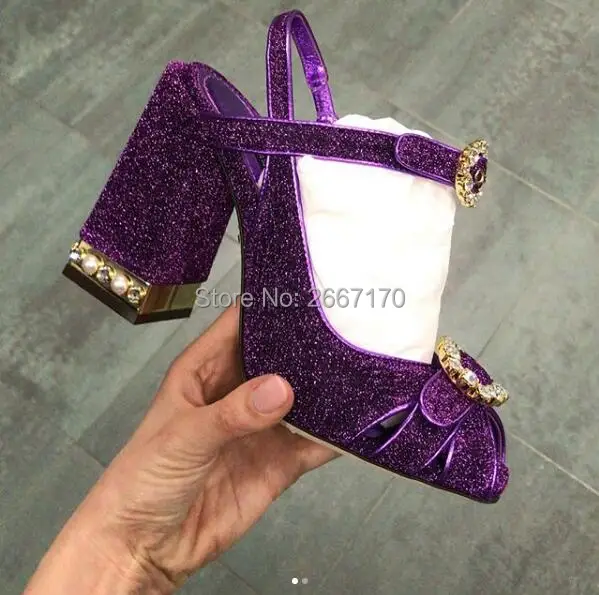 LOSLANDIFEN Summer Design Shoes Women Glitter High Heels Crystal Buckles Sandals jewel Block Heeled Sandals Fashion Runway
LOSLANDIFEN Summer Design Shoes Women Glitter High Heels Crystal Buckles Sandals jewel Block Heeled Sandals Fashion Runway