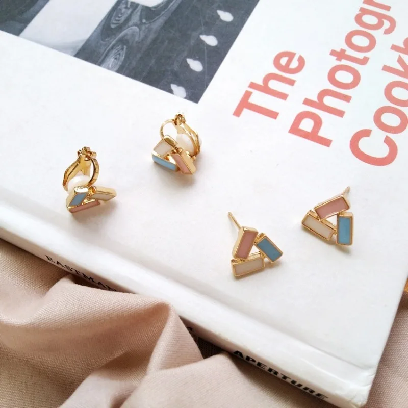 Creative Personality Square Splice Drop Oil Small Stud Earrings Fashion Beautiful Jewelry Ear Clip Women Girl's Accessories
Creative Personality Square Splice Drop Oil Small Stud Earrings Fashion Beautiful Jewelry Ear Clip Women Girl's Accessories
