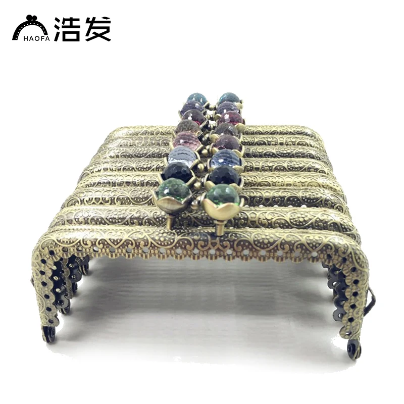 HAOFA 10.5cm Accessories for Bags Coin Purse Frame 10 Colors Square Antique Bronze Brass clutch clasp frame Bag Accessories
HAOFA 10.5cm Accessories for Bags Coin Purse Frame 10 Colors Square Antique Bronze Brass clutch clasp frame Bag Accessories