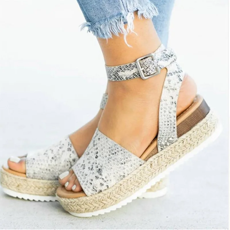 Leopard Wedges Shoes For Women High Heels Sandals Summer Shoes Woman Platform Sandal Open Toes Women Sandals New Plus Size 35-43
Leopard Wedges Shoes For Women High Heels Sandals Summer Shoes Woman Platform Sandal Open Toes Women Sandals New Plus Size 35-43