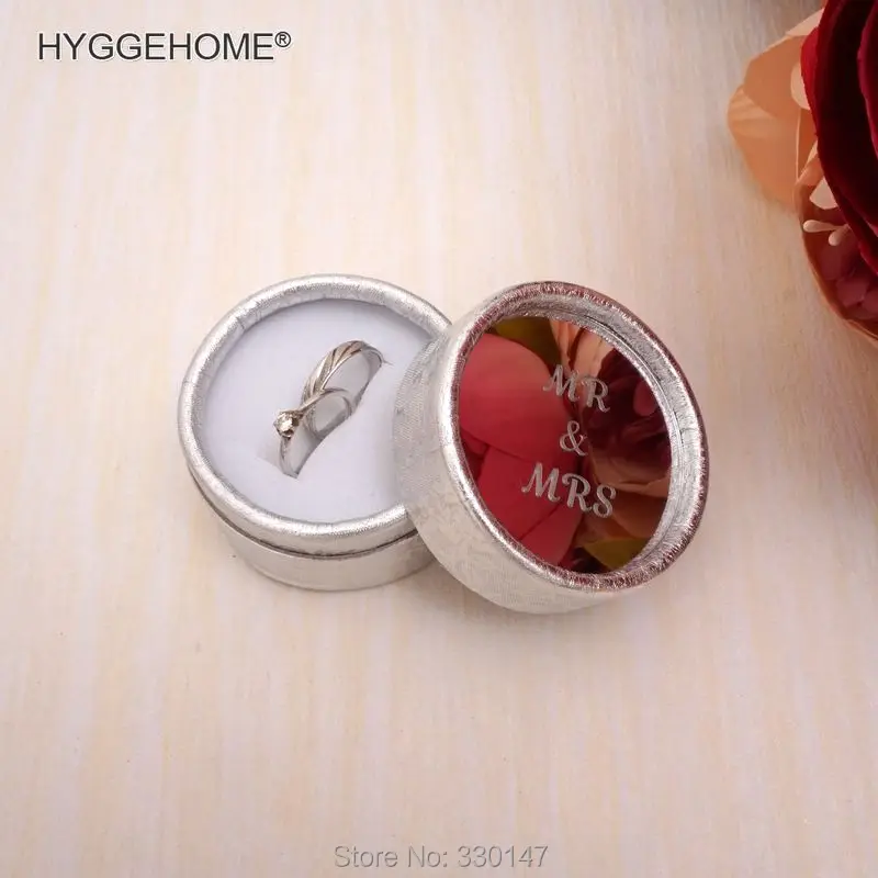 1pcs Ring Box Holder with Custom Mirror Cover Wedding Names Date for Lovers Personalized Rustic Ring Bearer Box Propose Marriage
1pcs Ring Box Holder with Custom Mirror Cover Wedding Names Date for Lovers Personalized Rustic Ring Bearer Box Propose Marriage