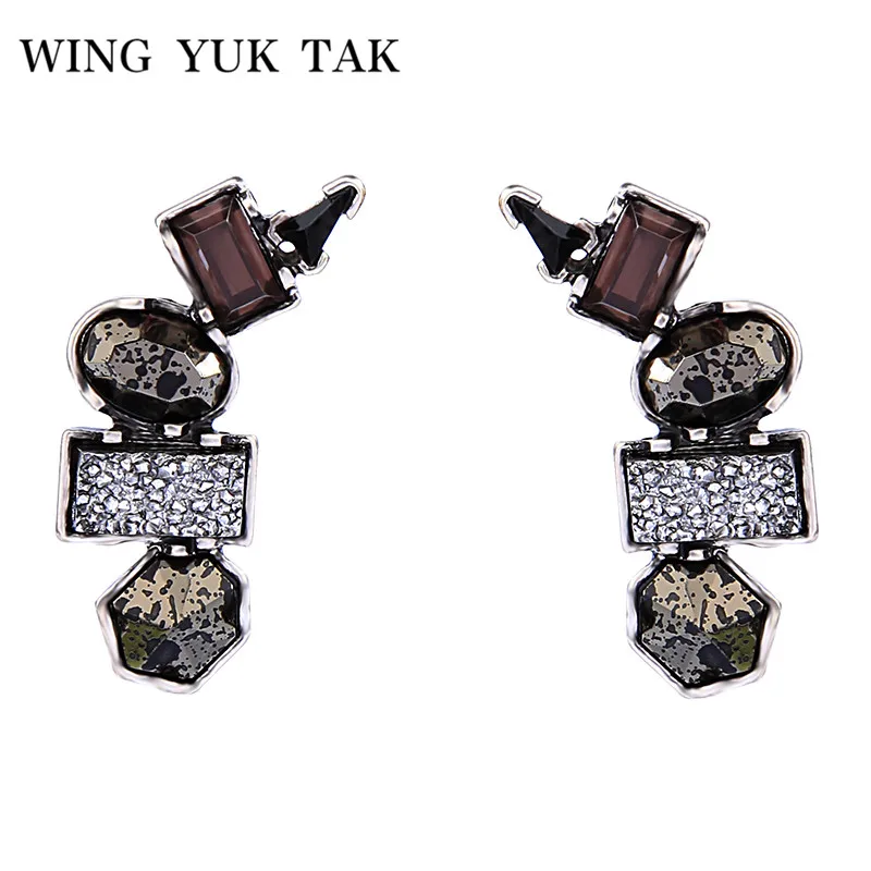 wing yuk tak Black Punk Crystal Earrings for Women Chic Simple Design Geometric Stud Earrings Party Jewelry
wing yuk tak Black Punk Crystal Earrings for Women Chic Simple Design Geometric Stud Earrings Party Jewelry