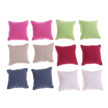 Hot Selling 2Pcs/lot Newest Pillow Cushions For Sofa Couch Bed Without Sofa Chair 1/12 Dollhouse Miniature Furniture Toys
Hot Selling 2Pcs/lot Newest Pillow Cushions For Sofa Couch Bed Without Sofa Chair 1/12 Dollhouse Miniature Furniture Toys