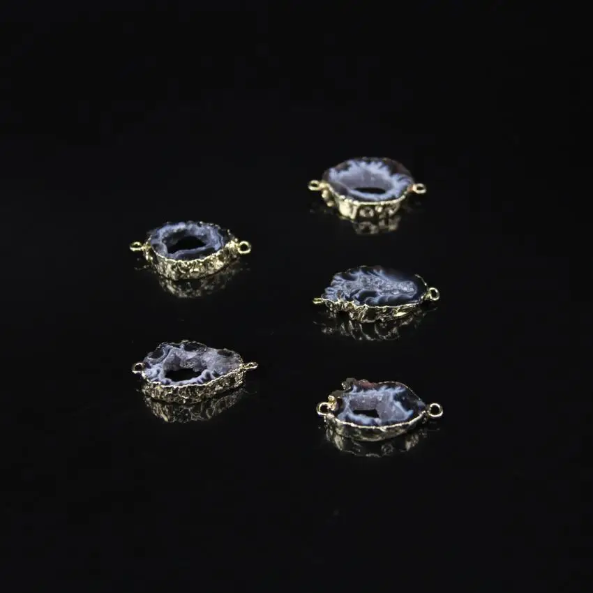 Natural Druzy Agates Geode Freeform Slab Connector,Gold edge Raw Black dursy Quartz slice nugget Pendant Necklaces
Natural Druzy Agates Geode Freeform Slab Connector,Gold edge Raw Black dursy Quartz slice nugget Pendant Necklaces