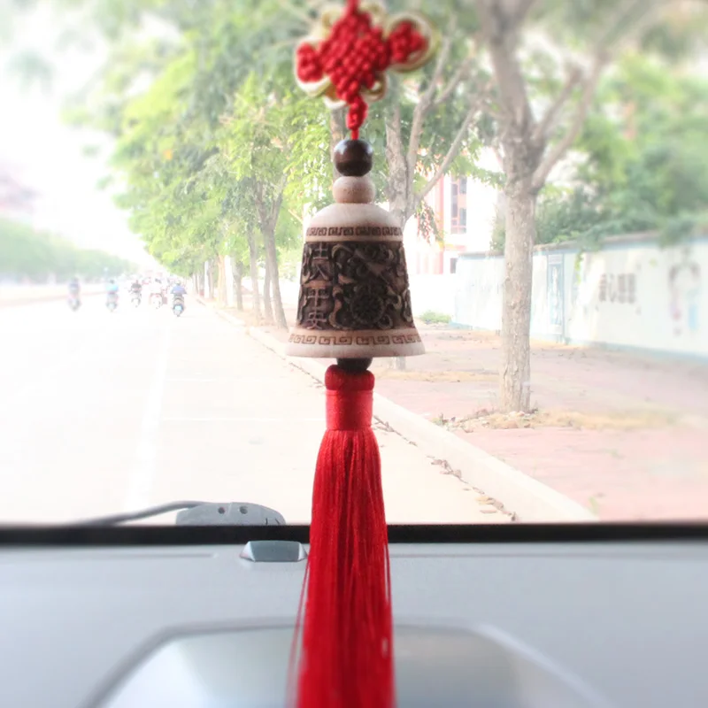 Car Styling Wooden Cute Car Rear View Mirror Ornaments Wood Carved Bell To Ward Off Bad Luck Be Safe Car Hanging Accessories 
Car Styling Wooden Cute Car Rear View Mirror Ornaments Wood Carved Bell To Ward Off Bad Luck Be Safe Car Hanging Accessories