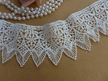 5 Yards White Venise Lace Trim Vintage Embroidery Hollowed Lace with Scalloped edge For Weddings, Bridal Veils, Clutch
5 Yards White Venise Lace Trim Vintage Embroidery Hollowed Lace with Scalloped edge For Weddings, Bridal Veils, Clutch