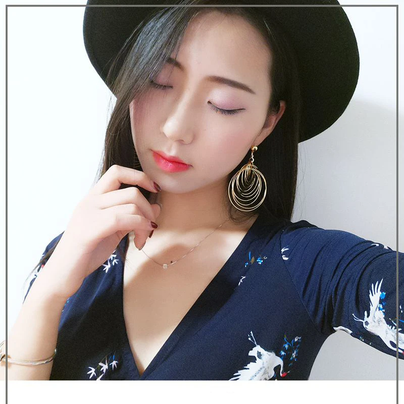 Fashion Multilayer Metal Circle Earring Exaggeration Long Drop Earrings For Women Fashionable Dangle Earring Jewelry DE131
Fashion Multilayer Metal Circle Earring Exaggeration Long Drop Earrings For Women Fashionable Dangle Earring Jewelry DE131