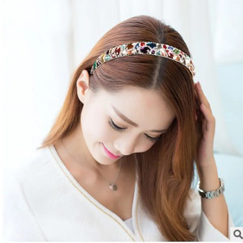 Luxury Colorful Korean Hair Accessories Crystal Hair bands Rhinestone Headband For Woman Hair Jewelry Girl Teeth Hair Bands
Luxury Colorful Korean Hair Accessories Crystal Hair bands Rhinestone Headband For Woman Hair Jewelry Girl Teeth Hair Bands