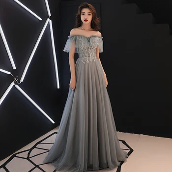 Grey Slash Neck Women Lace Qipao Maxi Evening Dress Sexy Exquisite Slim Pleated Dresses Appliques Luxury Robe De Soiree Vestidos
Grey Slash Neck Women Lace Qipao Maxi Evening Dress Sexy Exquisite Slim Pleated Dresses Appliques Luxury Robe De Soiree Vestidos