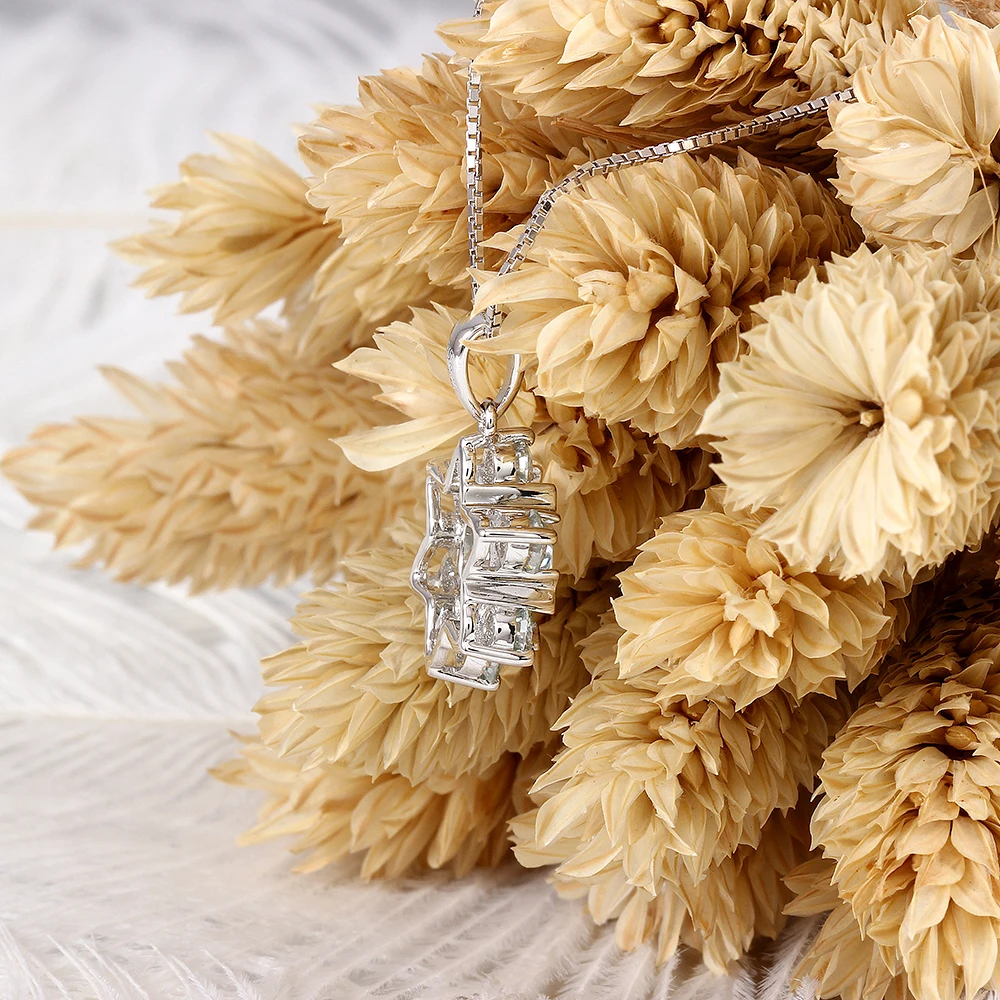flower shape moissanite brilliant gemstone necklace (5)