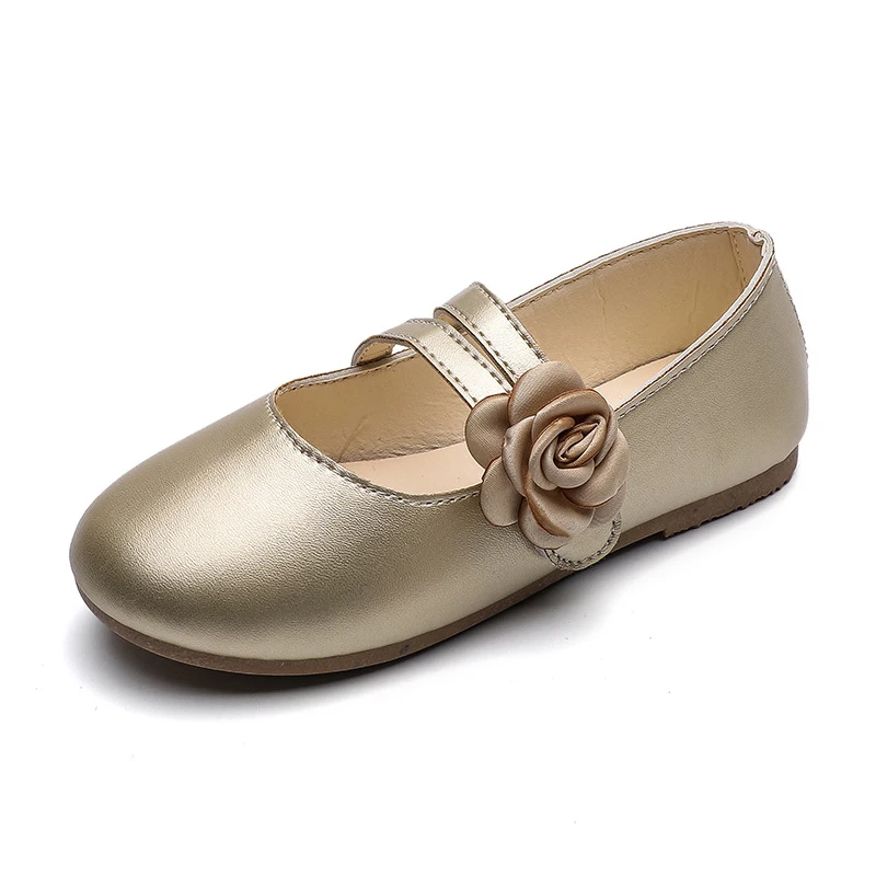 2019 Girl Shoes Summer Kids Princess Floral Flats Patent Leather Children Dance Shoes Little Girl Fashion Sandals For Kids Girls
2019 Girl Shoes Summer Kids Princess Floral Flats Patent Leather Children Dance Shoes Little Girl Fashion Sandals For Kids Girls