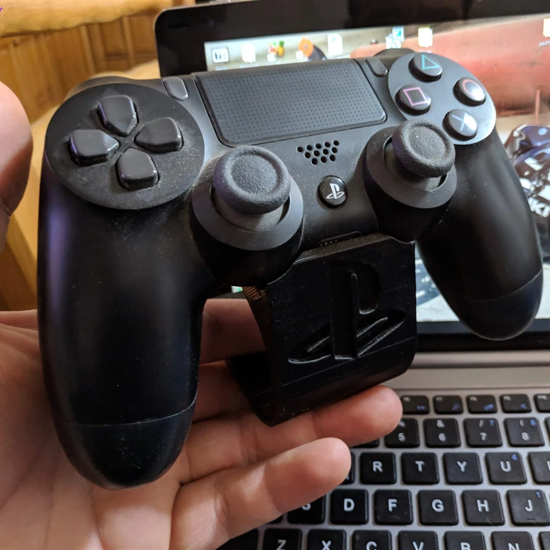 2Pcs Desktop Table Bracket Wall Stand Holder Mount Bracke PS4 Pro PS4 Game Wireless Controller Gamepad Handle 3D Print Shine
2Pcs Desktop Table Bracket Wall Stand Holder Mount Bracke PS4 Pro PS4 Game Wireless Controller Gamepad Handle 3D Print Shine