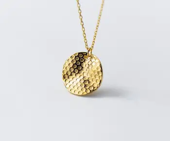 100% real. Silver 925 Fine Jewelry Geometric Gold honeycomb Pendant Short Choker Necklace GTLX1876
100% real. Silver 925 Fine Jewelry Geometric Gold honeycomb Pendant Short Choker Necklace GTLX1876