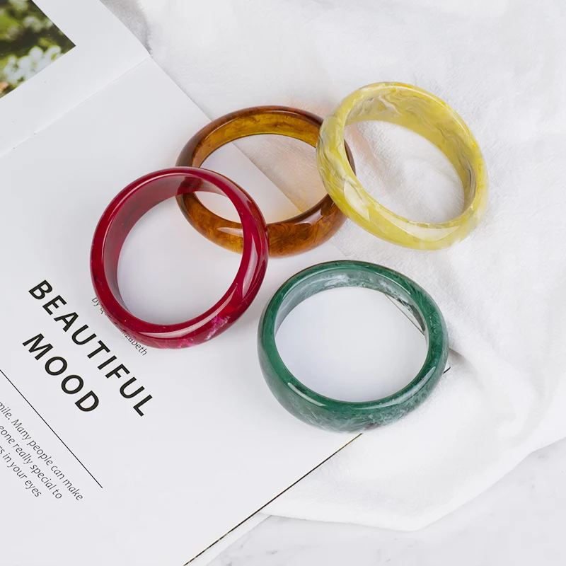 GuanLong Trendy Fashion Resin Cuff Bracelets Bangles for Women Acrylic Vintage Simple Charm Geometric Bracelet Jewelry Female (2)