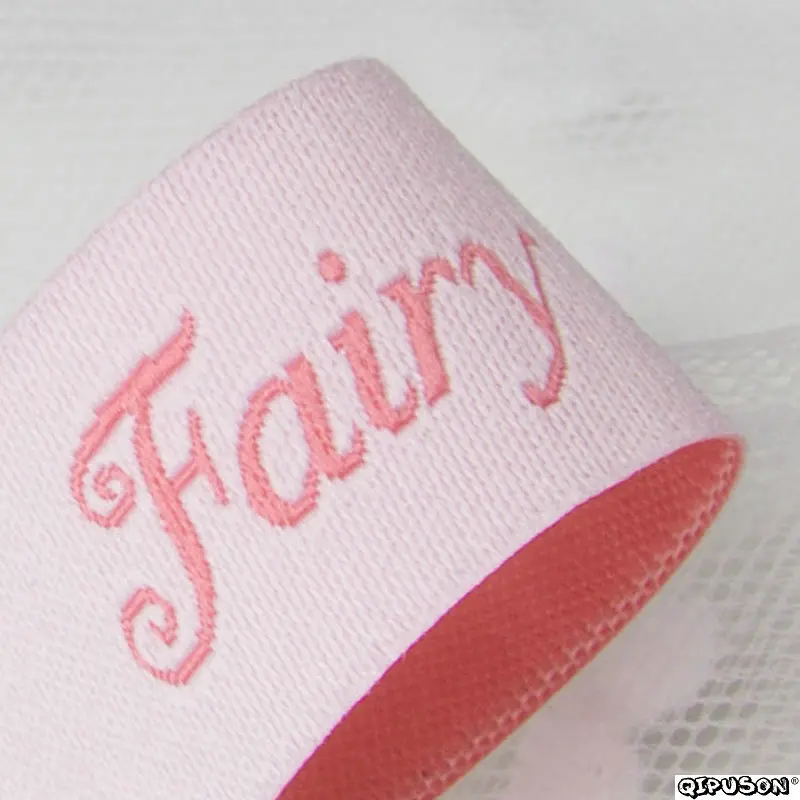 DH051 custom logo brand name woven clothing labels tags customized clothes garment etiquetas main label tag for clothing labels
DH051 custom logo brand name woven clothing labels tags customized clothes garment etiquetas main label tag for clothing labels