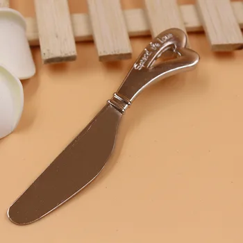Hot sell 100 pcs/lot "spread the love" stainless steel heart butter knife wedding favors and gifts for party giveaways
Hot sell 100 pcs/lot "spread the love" stainless steel heart butter knife wedding favors and gifts for party giveaways