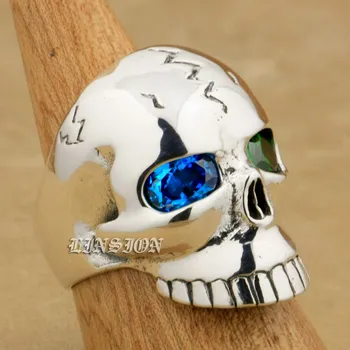 LINSION Huge Heavy 925 Sterling Silver Blue + Green CZ Eyes Skull Mens Boys Biker Rock Punk Ring 9M409 US Size 8~15 
LINSION Huge Heavy 925 Sterling Silver Blue + Green CZ Eyes Skull Mens Boys Biker Rock Punk Ring 9M409 US Size 8~15
