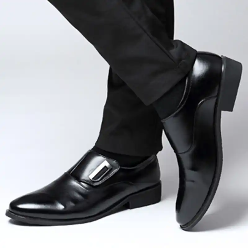 black formal pointed shoes