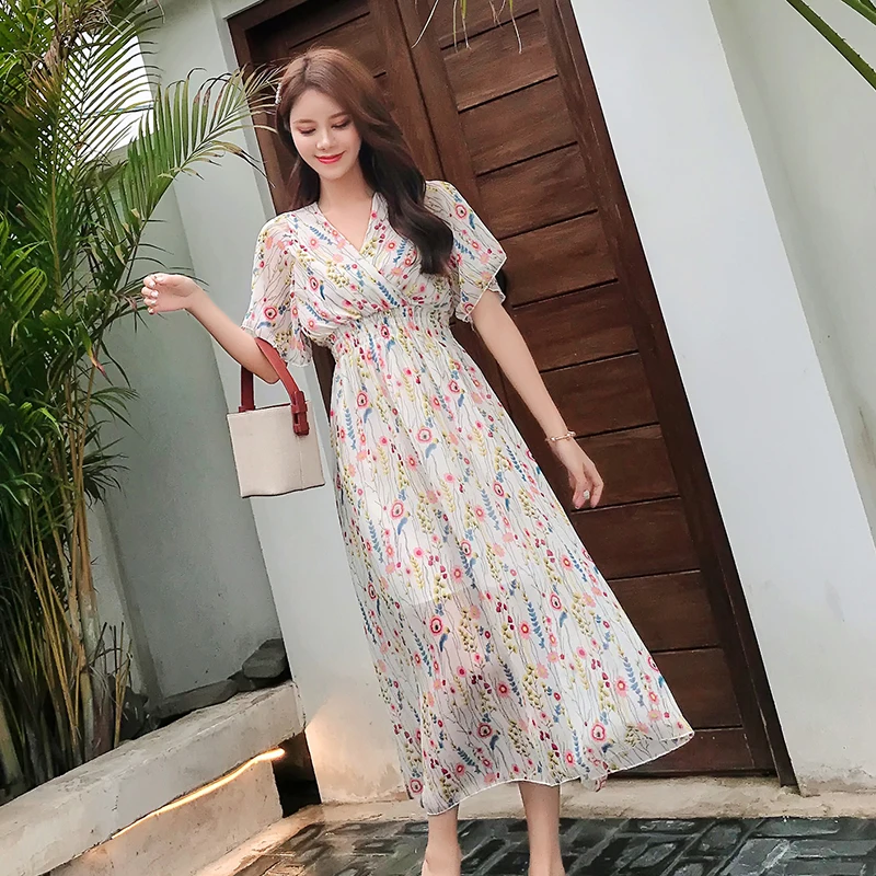 2019 New Summer Chiffon Dress For Women Vintage Floral Print V Neck Midi Dresses Short Sleeve Beach Bohemian Vestidos
2019 New Summer Chiffon Dress For Women Vintage Floral Print V Neck Midi Dresses Short Sleeve Beach Bohemian Vestidos