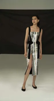 Strapless Spaghetti Strap Backless Sexy Women Sequined Slit Bandage Dress Fashion Pub Celebrity Body Con Party Dresses Wholesale
Strapless Spaghetti Strap Backless Sexy Women Sequined Slit Bandage Dress Fashion Pub Celebrity Body Con Party Dresses Wholesale