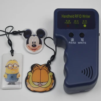 RFID Copier Reader Writer Programmer + 3 Pcs EM4305 T5577 Rewritable ID Keyfobs Tags Card
RFID Copier Reader Writer Programmer + 3 Pcs EM4305 T5577 Rewritable ID Keyfobs Tags Card