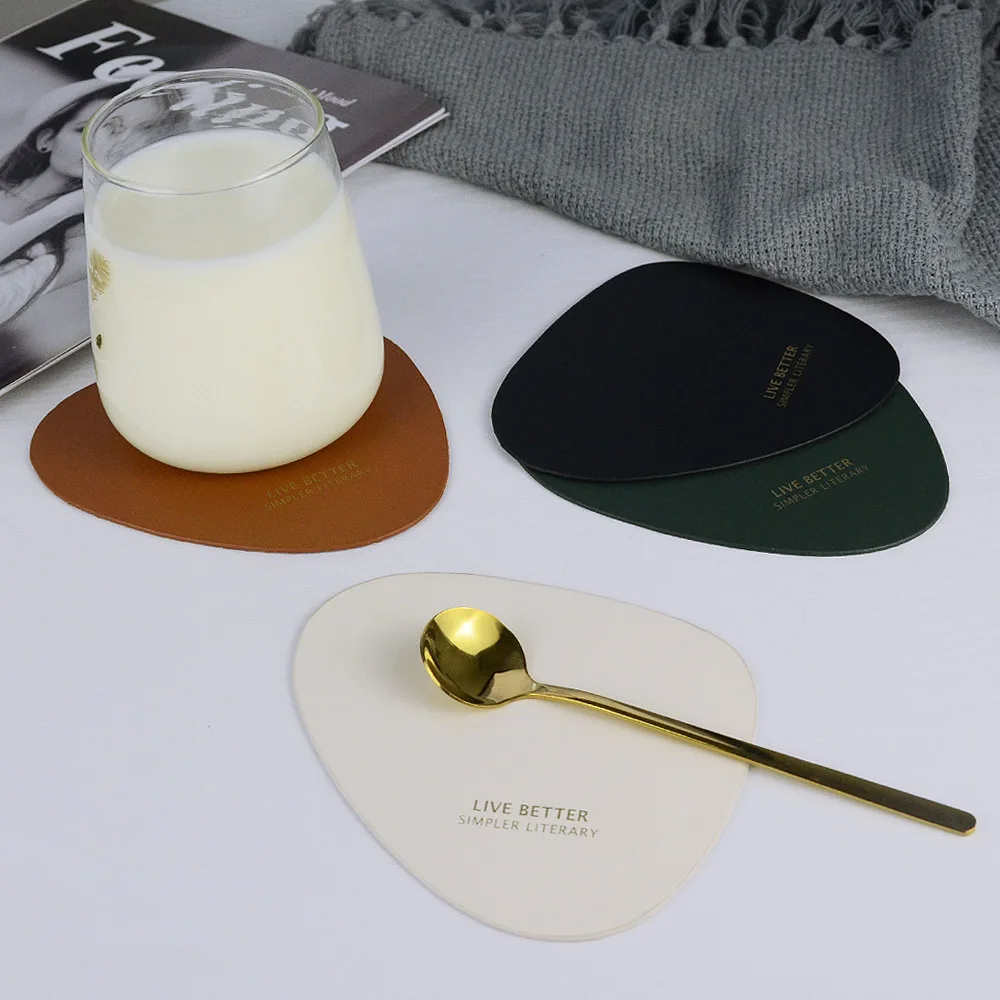 Luxury PU Leather Coaster Oval Cup Mat Gold Gold Plating Letter Waterproof Heat Insulation Pad Hot Drink Holder Desktop Decor
Luxury PU Leather Coaster Oval Cup Mat Gold Gold Plating Letter Waterproof Heat Insulation Pad Hot Drink Holder Desktop Decor