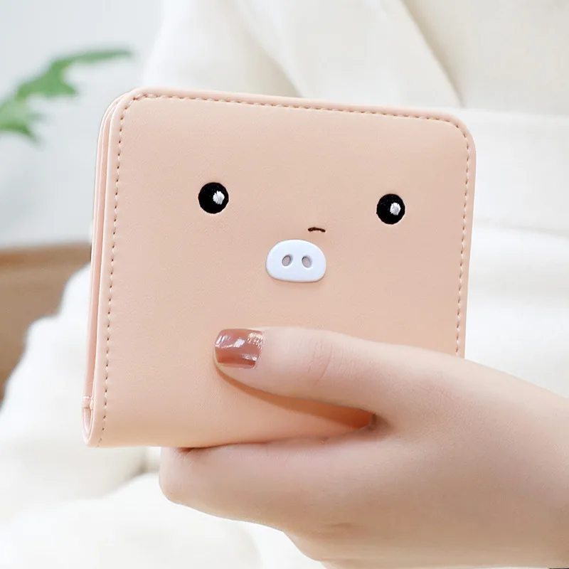 2019 New Women's Wallet Student Short Wallet Korean Version of The Cute Pig Folding Mini Thin Wallets Women Wallets Purse
2019 New Women's Wallet Student Short Wallet Korean Version of The Cute Pig Folding Mini Thin Wallets Women Wallets Purse