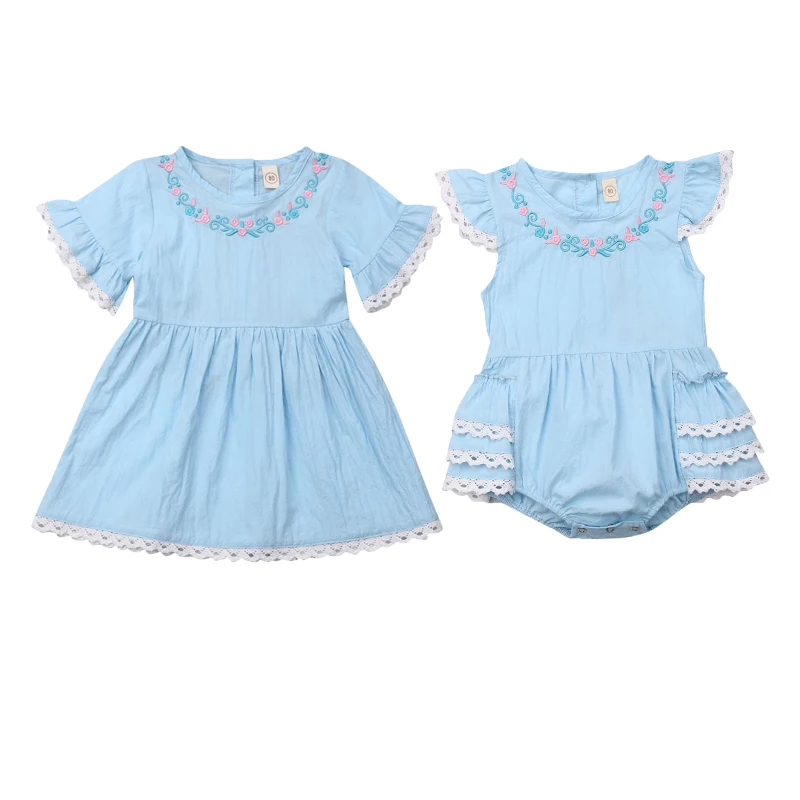 2019 Summer New Sister Match Clothes Lace Floral Romper Jumpsuit One Pieces Dress Outfits Sunsuit Family Matching Clothes
2019 Summer New Sister Match Clothes Lace Floral Romper Jumpsuit One Pieces Dress Outfits Sunsuit Family Matching Clothes