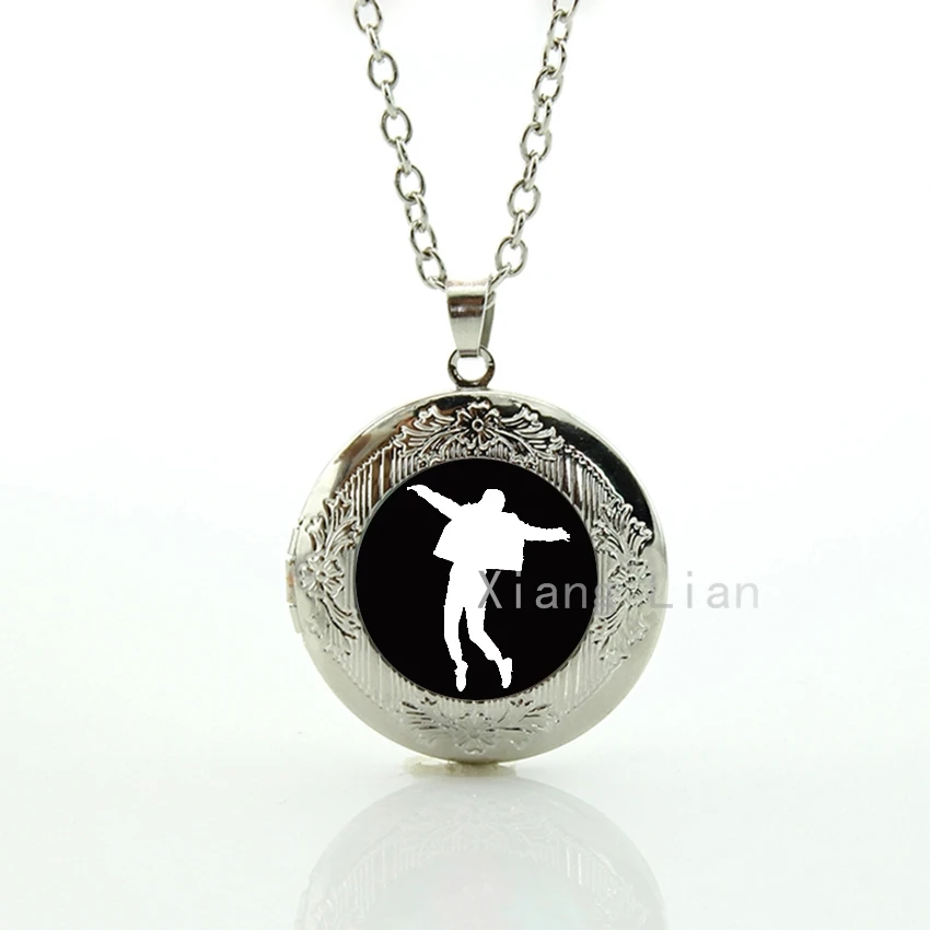 Super cool rave dancers silhouette pendant youthful vitality street hip-hop dance dancing locket necklace wedding jewelry DC052
Super cool rave dancers silhouette pendant youthful vitality street hip-hop dance dancing locket necklace wedding jewelry DC052