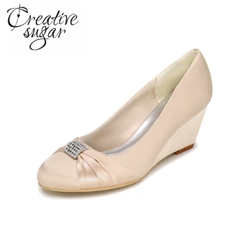 Creativesugar Elegant lady's wedges satin evening dress wedding party prom shoes purple silver grey white ivory chapagne blue
Creativesugar Elegant lady's wedges satin evening dress wedding party prom shoes purple silver grey white ivory chapagne blue