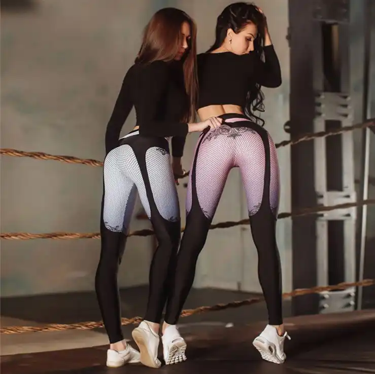 Asiatische Monstertitten Leggings Partnertausch