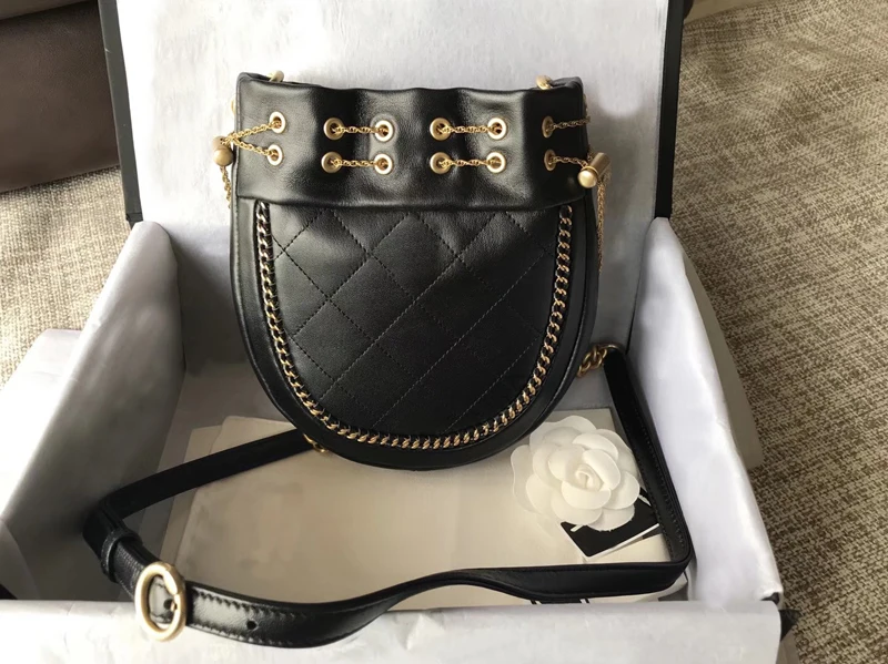 WG05134 100% Real Leather Luxury Handbags Women Bags Designer Crossbody Bags For Female Ladies Europe Brand Runway 
WG05134 100% Real Leather Luxury Handbags Women Bags Designer Crossbody Bags For Female Ladies Europe Brand Runway