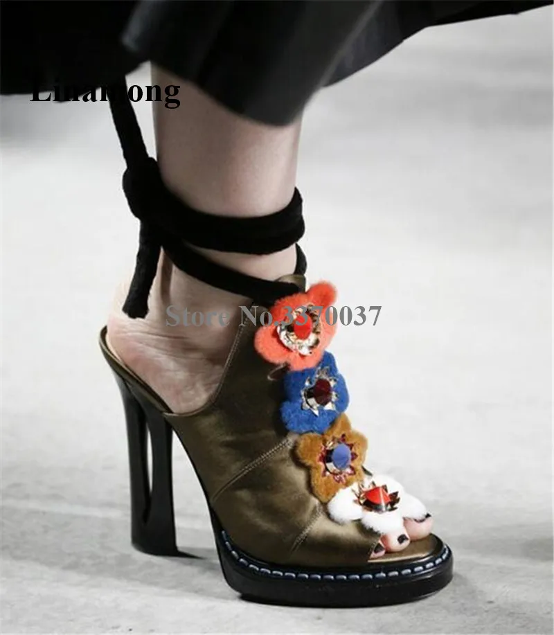 Newest Fashion Women Charming Flowers Decorated Strange Cut-out Heel Gladiator Sandals Lace-up Cut-out Rivet Dress High Heels
Newest Fashion Women Charming Flowers Decorated Strange Cut-out Heel Gladiator Sandals Lace-up Cut-out Rivet Dress High Heels