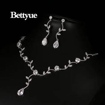 Bettyue Brand Fashion Charm AAA Zircon Jewelry Sets Three Colors Cirrus Gothic Style Jewelry Sets For Woman Wedding Party Gift
Bettyue Brand Fashion Charm AAA Zircon Jewelry Sets Three Colors Cirrus Gothic Style Jewelry Sets For Woman Wedding Party Gift