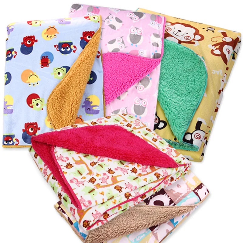 1Pc Super Soft Cute Double Layer Children Blanket Baby 102*76CM Autumn Winter Sheep Calves Small Multifunctional
1Pc Super Soft Cute Double Layer Children Blanket Baby 102*76CM Autumn Winter Sheep Calves Small Multifunctional
