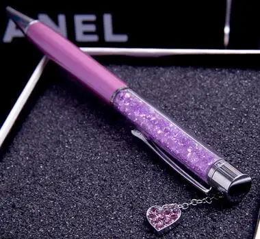 Wholesale diamond pen crystal pen with heart pendant 100pcs/lot elegant Ball Point Pen for promotion
Wholesale diamond pen crystal pen with heart pendant 100pcs/lot elegant Ball Point Pen for promotion