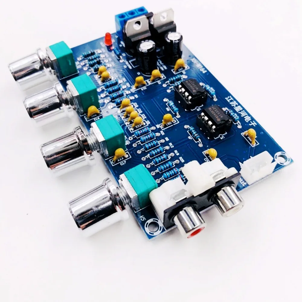NE5532 Stereo Preamplifier Tone Board Audio Amplifier Board TREBLE Bass adjust
NE5532 Stereo Preamplifier Tone Board Audio Amplifier Board TREBLE Bass adjust