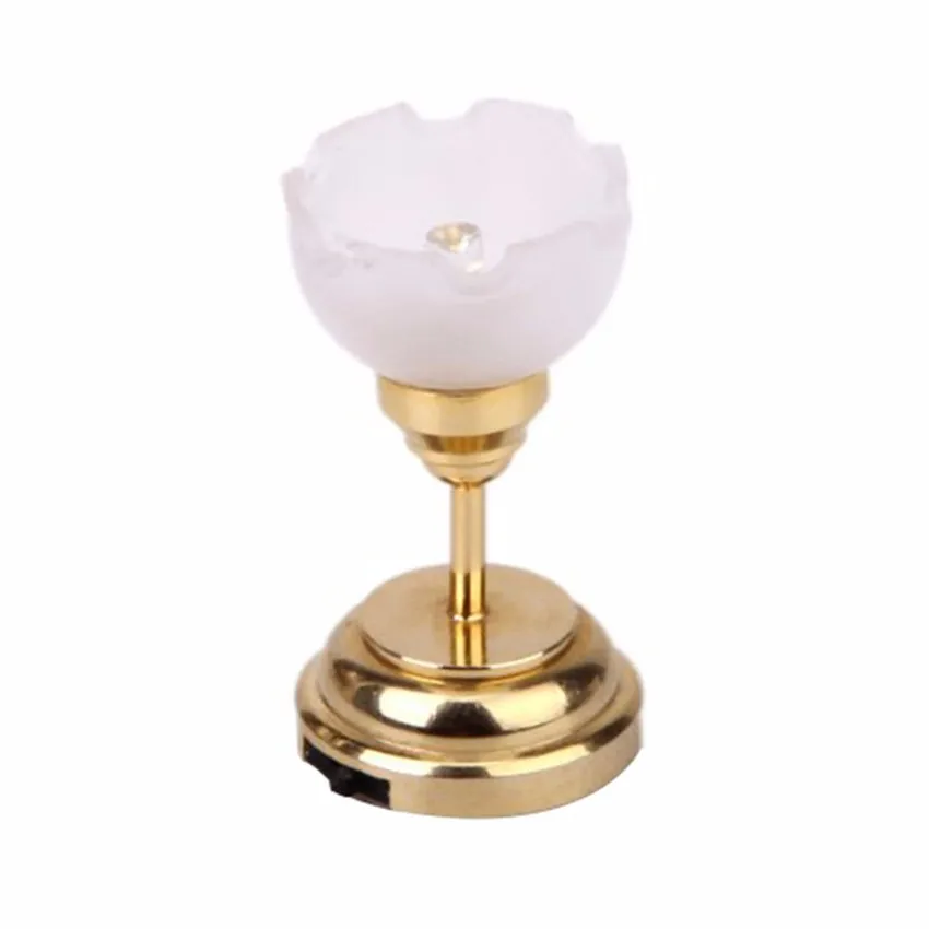 1/12 Dollhouse Miniature Dinning Room Ceiling Lamp LED Light Battery Operated White Flower LC021E classic toys
1/12 Dollhouse Miniature Dinning Room Ceiling Lamp LED Light Battery Operated White Flower LC021E classic toys