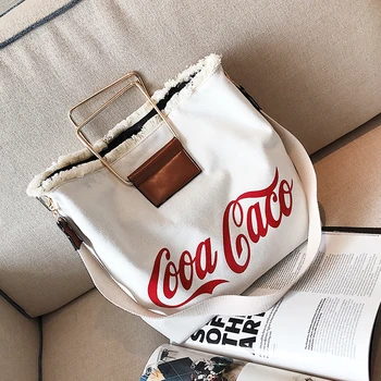 2020 Korean fashion canvas bag, summer new handbag, female leisure printing big bag, Single Shoulder Satchel
2020 Korean fashion canvas bag, summer new handbag, female leisure printing big bag, Single Shoulder Satchel