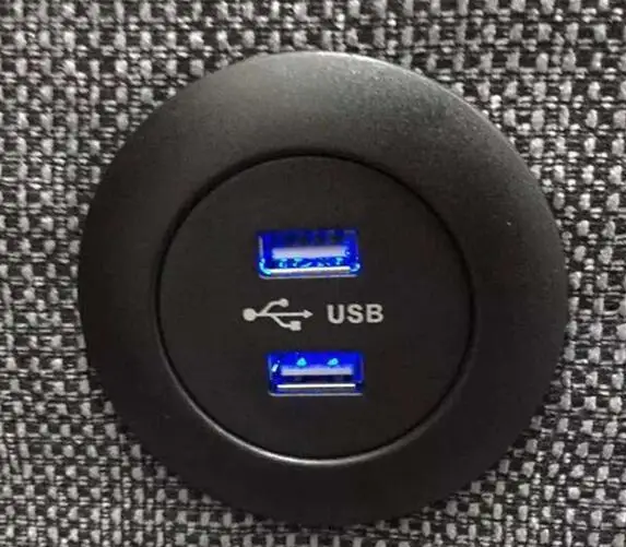 Universal - 110V 220V Power Socket USB Charging Ports Connection For Furniture flush mount
Universal - 110V 220V Power Socket USB Charging Ports Connection For Furniture flush mount