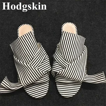 2019 New Arrival Stripe Butterfly-knot Women's Slippers Fashion Patchwork Outdoor Indoor Beach Sandals Women Summer Shoes Woman
2019 New Arrival Stripe Butterfly-knot Women's Slippers Fashion Patchwork Outdoor Indoor Beach Sandals Women Summer Shoes Woman