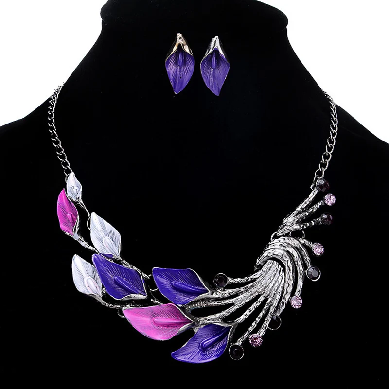 2019 New Trends Party Wedding Coloful Cool Necklace Women Enamel Flower Crystal Jewelry Set Earrings 1 Set Pendant Peacock Tail
2019 New Trends Party Wedding Coloful Cool Necklace Women Enamel Flower Crystal Jewelry Set Earrings 1 Set Pendant Peacock Tail