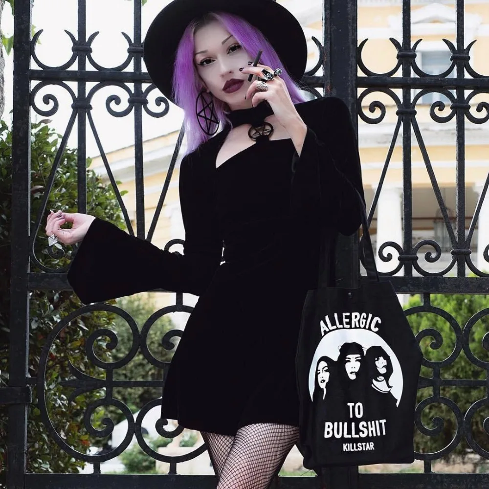 2019 New Arrival Autumn Winter Gothic Girls Dress Chest Hollow Out Sexy Women Dresses Long Sleeve A Line Black Punk Dress
2019 New Arrival Autumn Winter Gothic Girls Dress Chest Hollow Out Sexy Women Dresses Long Sleeve A Line Black Punk Dress