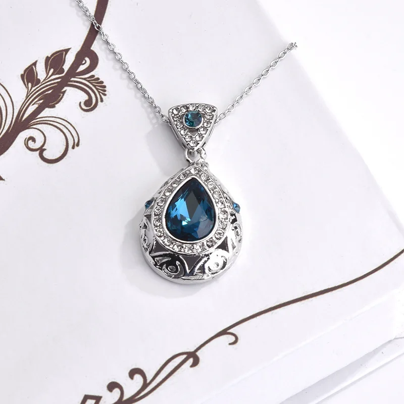 Hollow-out S925 Sliver Sapphire Pendant Garnet Peridot Bizuteria Earpins Gemstone Jewelry for Luxury Banquets Necklace Pendants
Hollow-out S925 Sliver Sapphire Pendant Garnet Peridot Bizuteria Earpins Gemstone Jewelry for Luxury Banquets Necklace Pendants