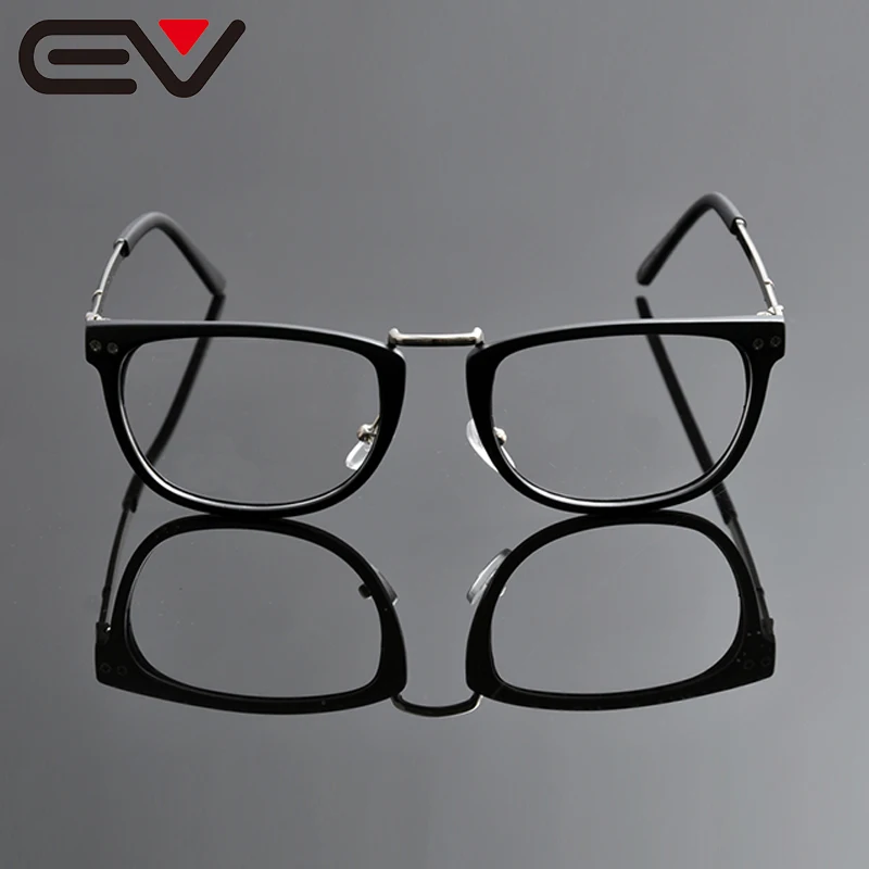 2015 new brand vintage round metal frame glasses tr90 eye glasses frame for women frames oculos de grau EV0996
2015 new brand vintage round metal frame glasses tr90 eye glasses frame for women frames oculos de grau EV0996