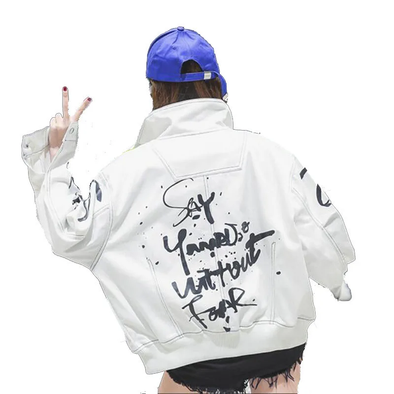 New Spring Spliced Demin Jacket New Spring graffiti Bomber Jacket Unisex Loosen Coat Streetwear Hip Hop BF Harajuku Jacket
New Spring Spliced Demin Jacket New Spring graffiti Bomber Jacket Unisex Loosen Coat Streetwear Hip Hop BF Harajuku Jacket